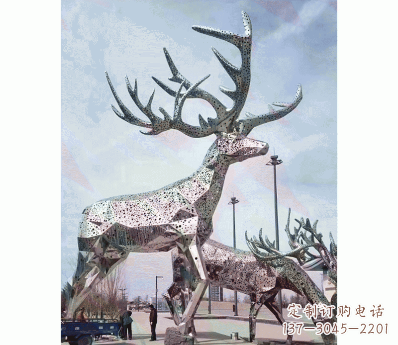 山东大型不锈钢梅花鹿摆件雕塑