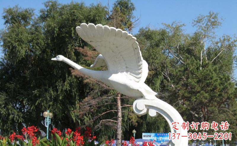 山东白天鹅大理石雕塑