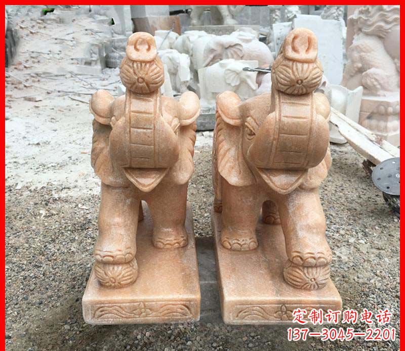 山东鼻卷绣球的小象石雕