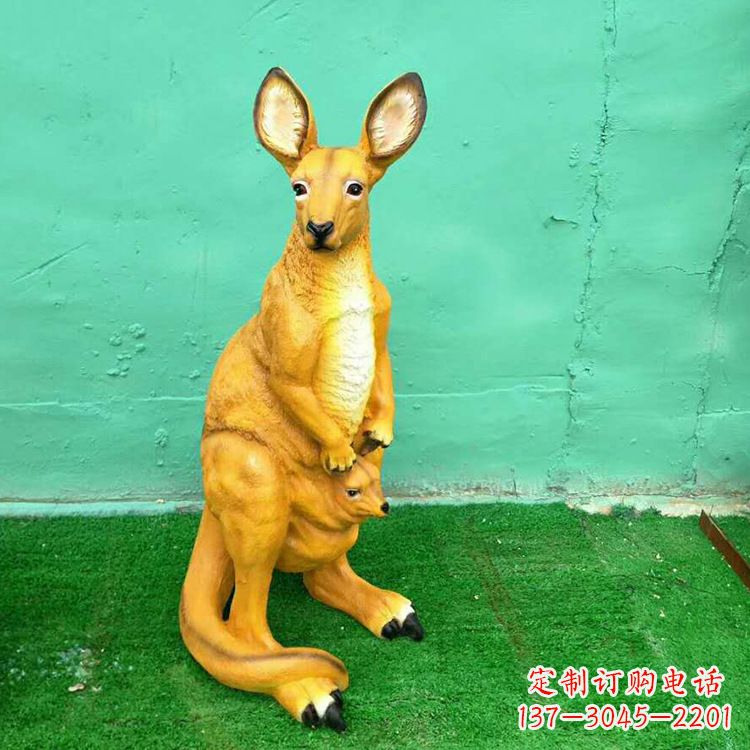 山东玻璃钢袋鼠雕塑