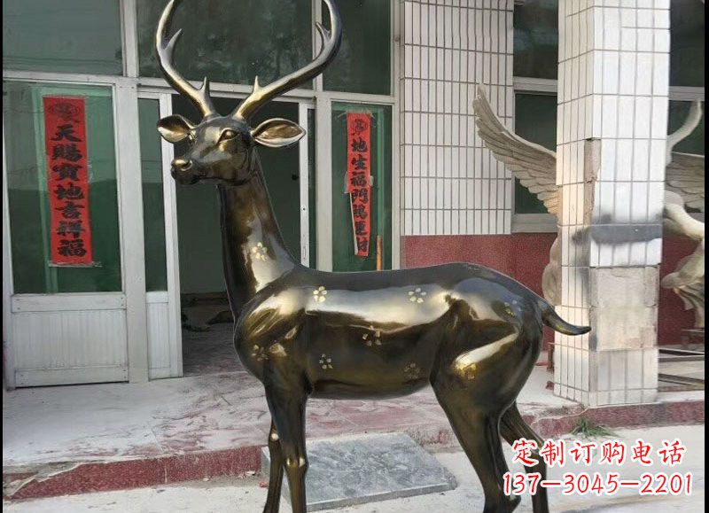 山东玻璃钢仿铜梅花鹿