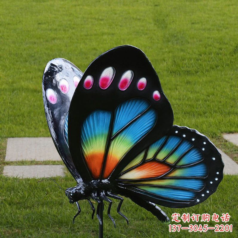 山东玻璃钢制作的蝴蝶雕塑