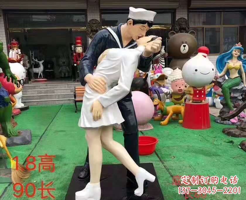 山东玻璃钢情侣雕塑——浪漫婚庆景观