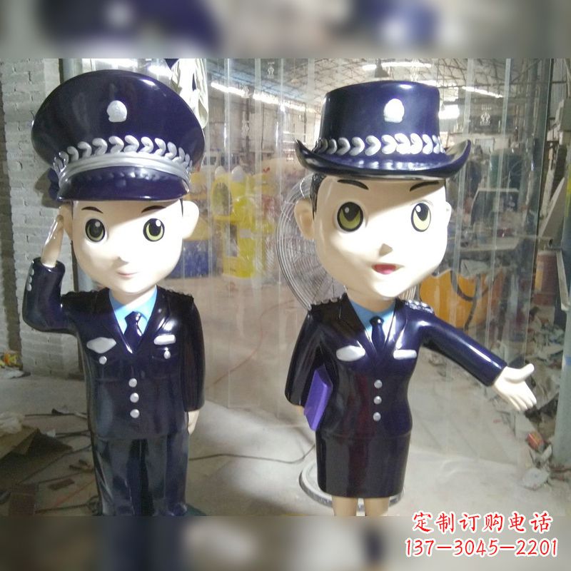 山东玻璃钢卡通警察雕塑