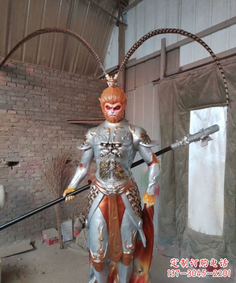 山东玻璃钢孙悟空传承古老神话的雕塑