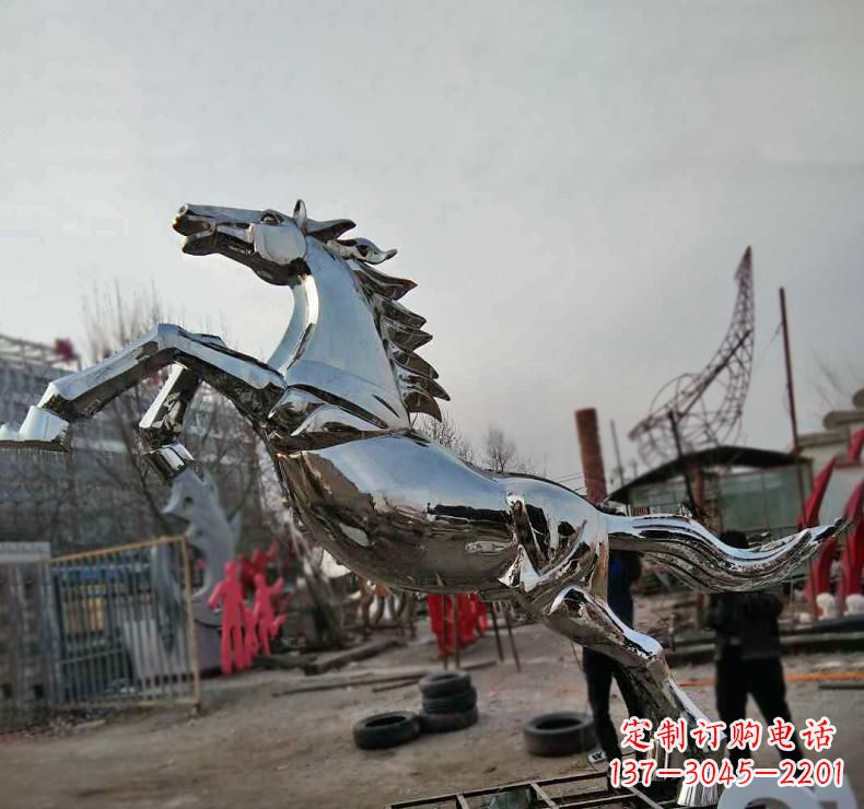 山东不锈钢奔跑马雕塑驰骋在人间的艺术精灵