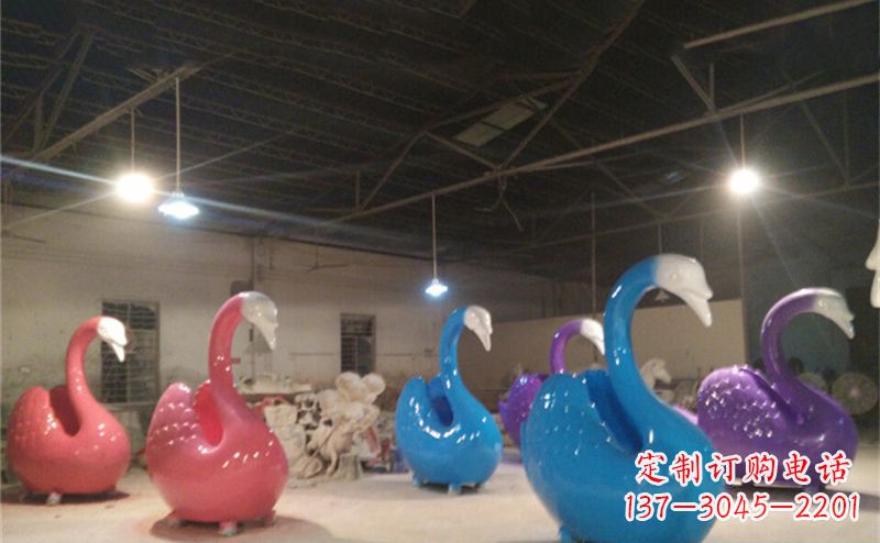 山东不锈钢彩色天鹅动物雕塑