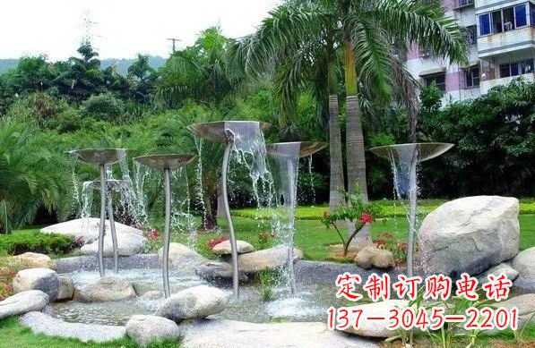 山东不锈钢抽象花朵喷泉雕塑