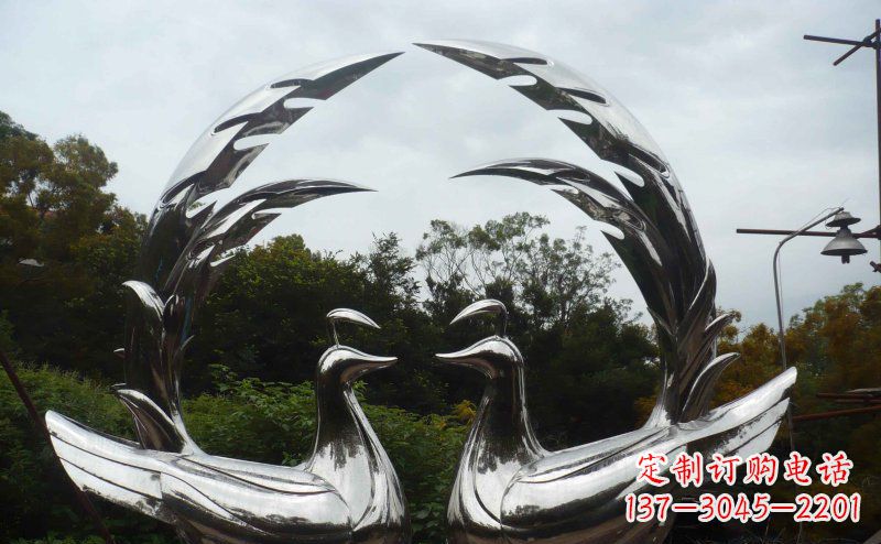山东不锈钢抽象孔雀公园动物雕塑