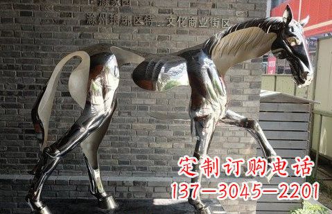 山东不锈钢抽象马雕塑