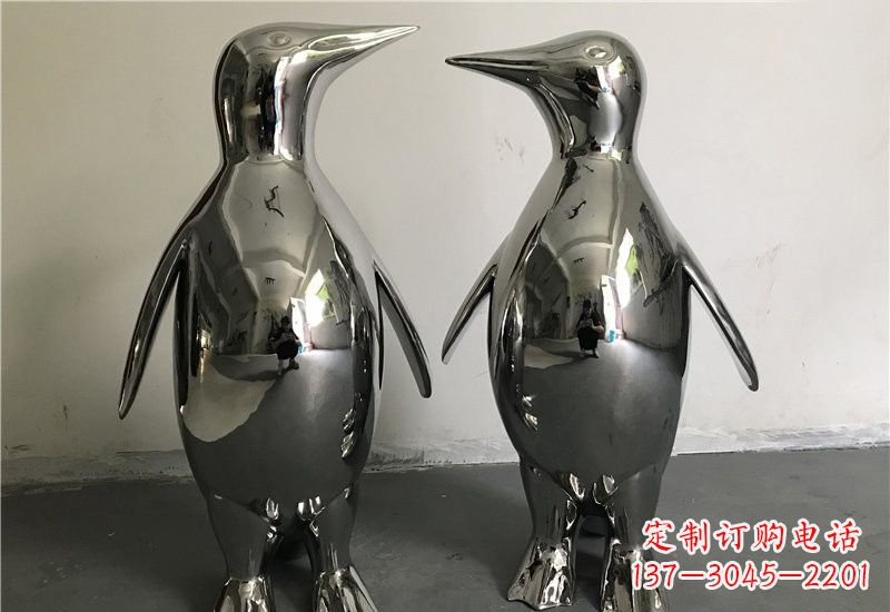 山东不锈钢抽象企鹅雕塑