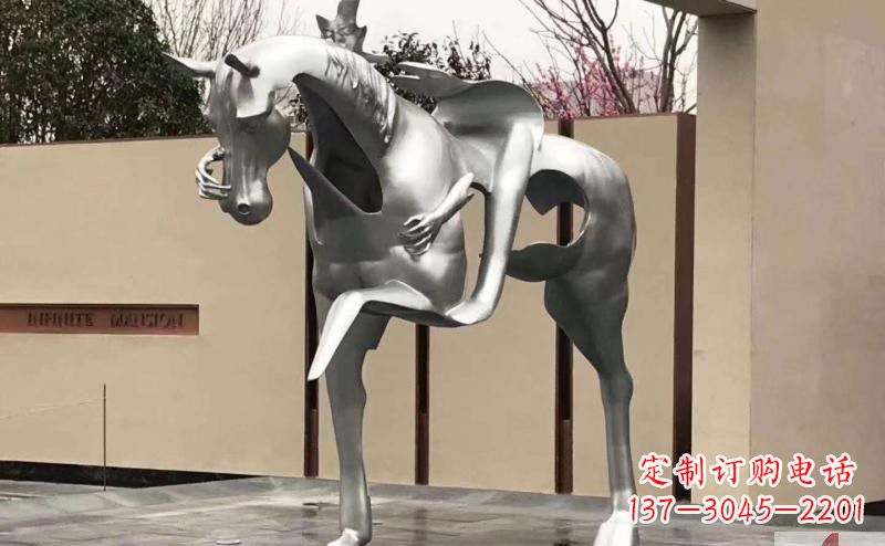 山东不锈钢抽象人骑马雕塑