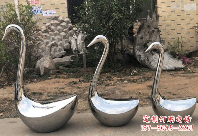 山东不锈钢制作的天鹅雕塑