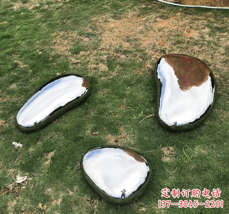 山东不锈钢鹅卵石雕塑精致与经典的完美结合