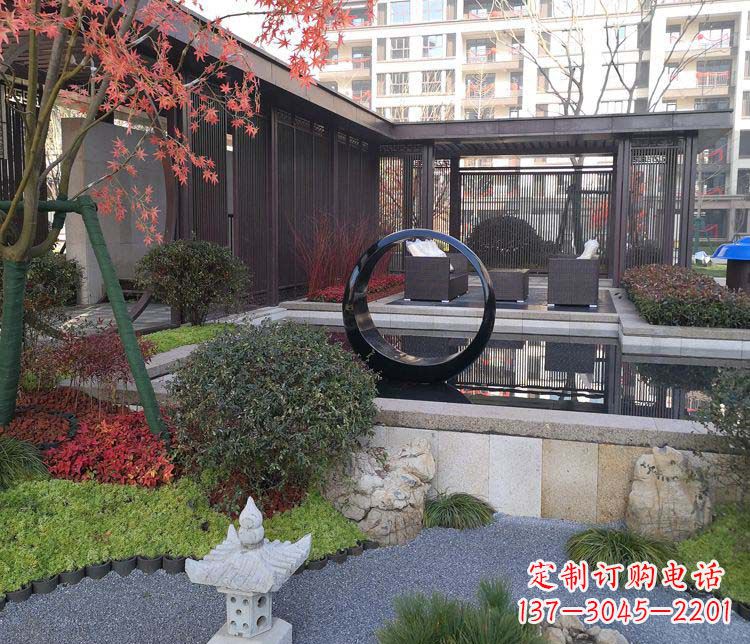 山东不锈钢圆环雕塑——精美绝伦