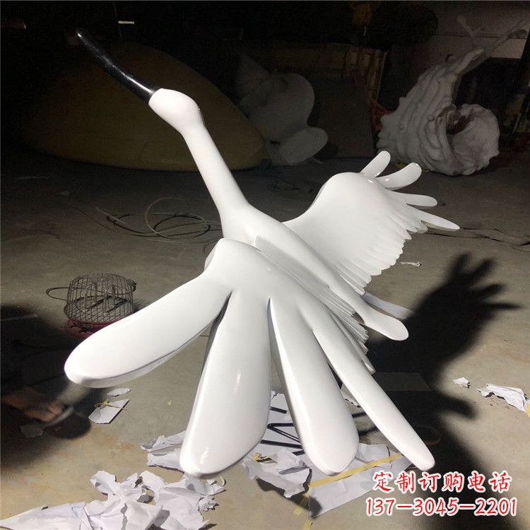 山东不锈钢丹顶鹤雕塑