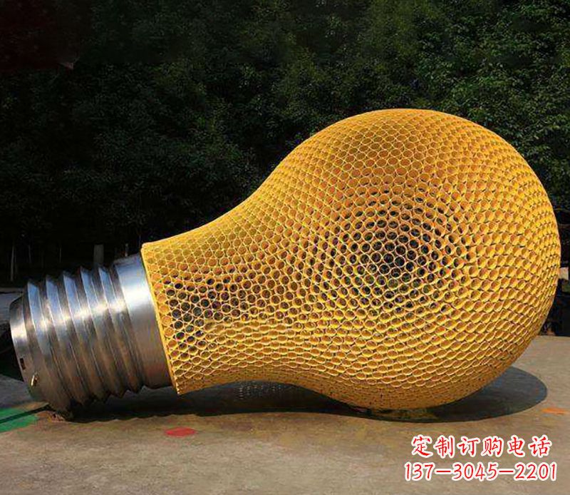山东不锈钢灯泡景观雕塑