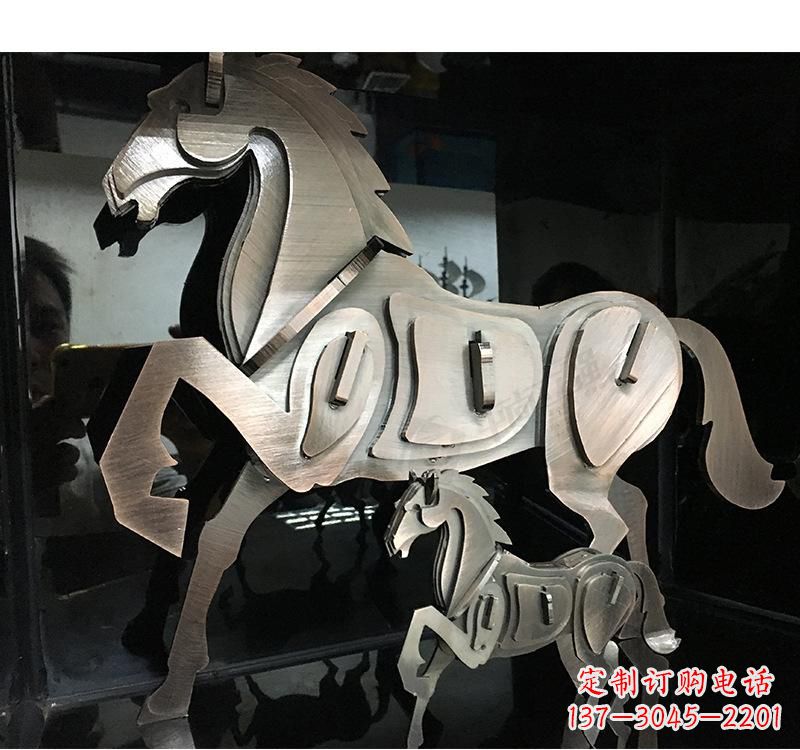 山东不锈钢动物马雕塑艺术精美动人