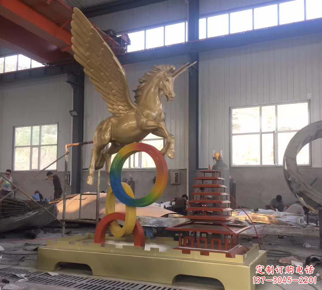 山东不锈钢飞马踩圆圈雕塑精美艺术之作