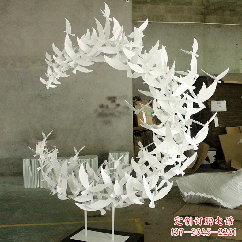 山东不锈钢鸽子翱翔的象征