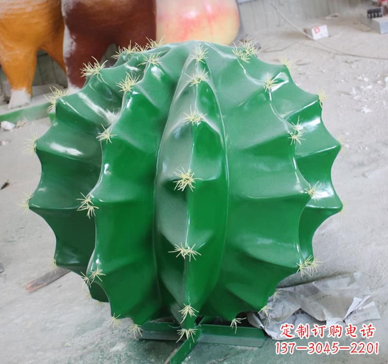 山东不锈钢仙人掌雕塑给公园景观增添灵动之美