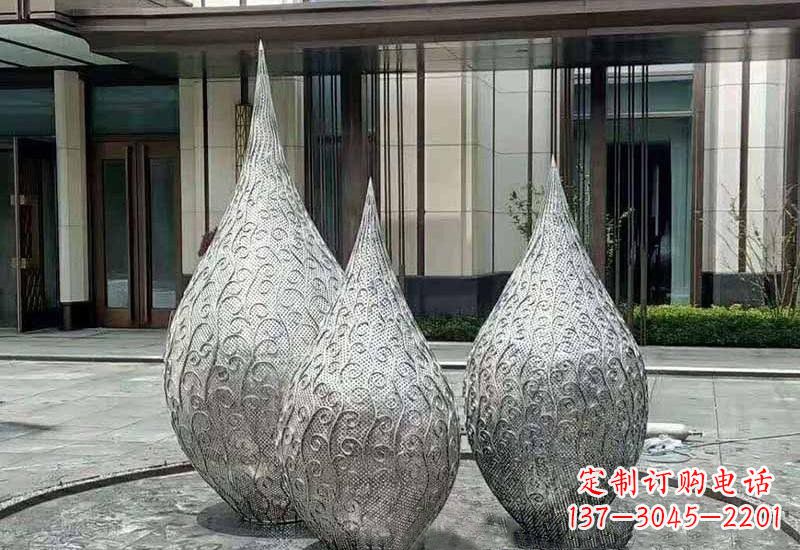 山东不锈钢镂空水滴雕塑精致美观