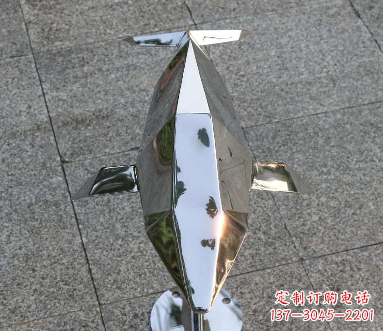 山东不锈钢广场抽象海豚雕塑