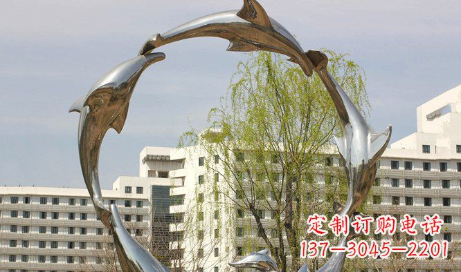 山东海豚雕塑精美景观的象征