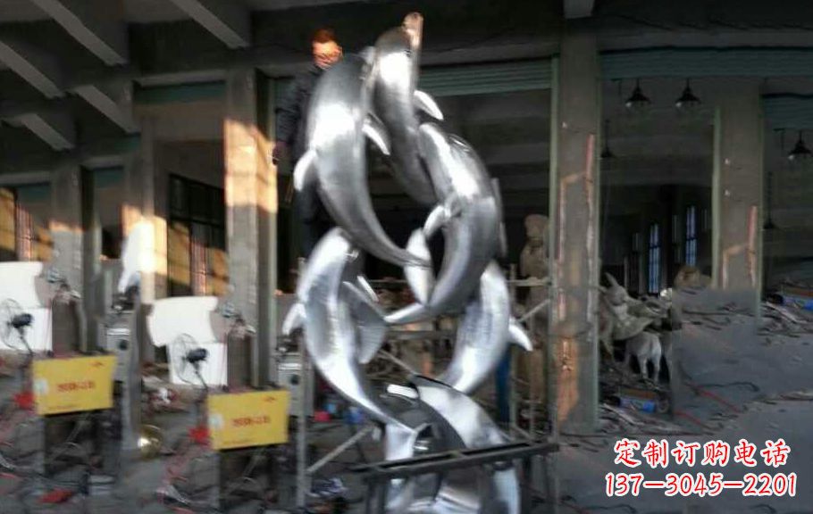 山东不锈钢海豚雕塑漂亮的海洋艺术品