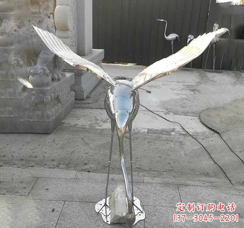 山东不锈钢仙鹤雕塑美丽与坚固并存