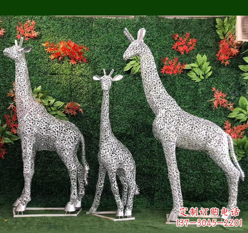 山东不锈钢几何长颈鹿雕塑