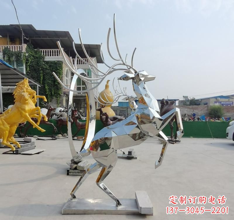 山东不锈钢镜面动物鹿雕塑
