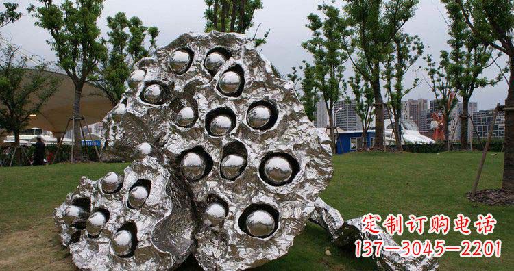 山东不锈钢莲蓬精美雕塑铸就华丽景观