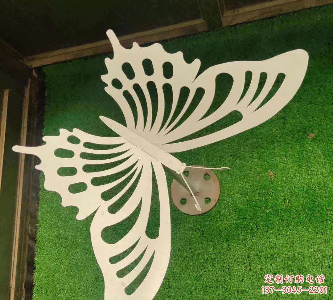 山东不锈钢镂空蝴蝶雕塑灵动翩跹