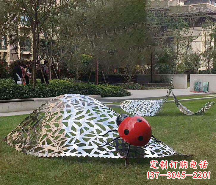 山东不锈钢瓢虫雕塑令人惊叹的艺术之美