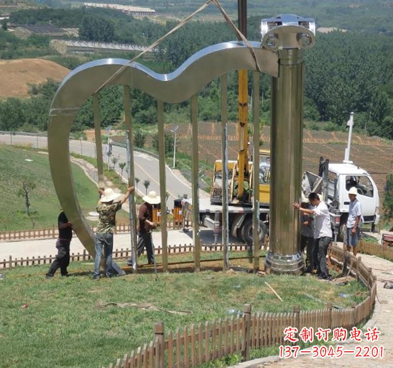 山东不锈钢竖琴雕塑