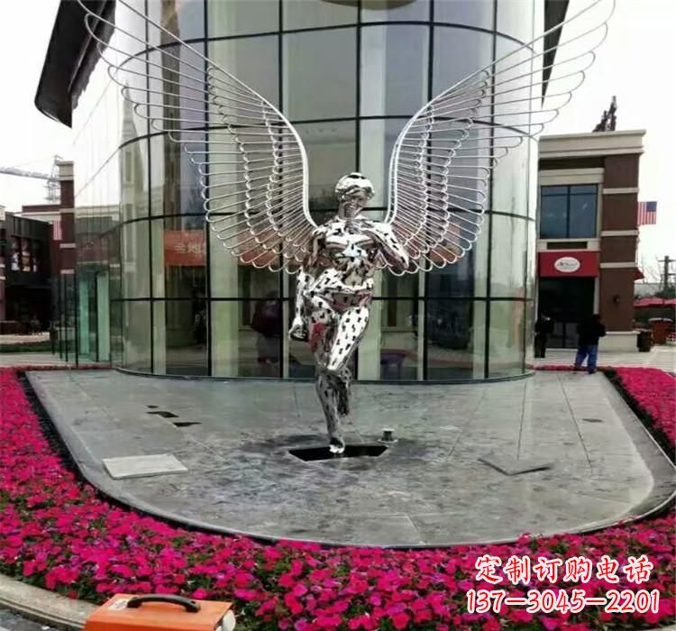 山东不锈钢天使雕塑传递着爱的美丽