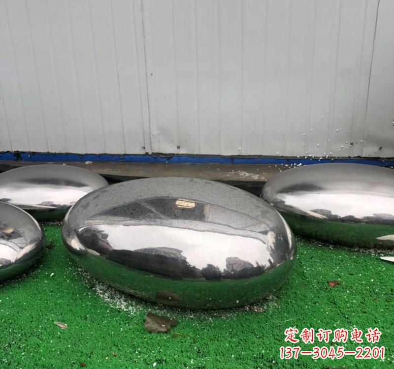 山东不锈钢现代艺术鹅卵石雕塑