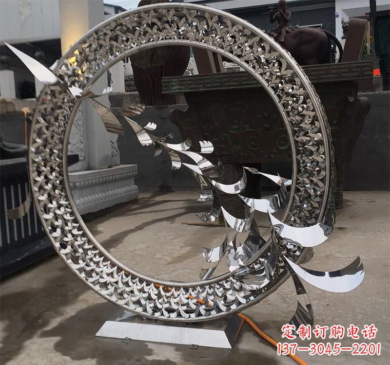山东不锈钢现代圆环雕塑——铸就艺术精粹