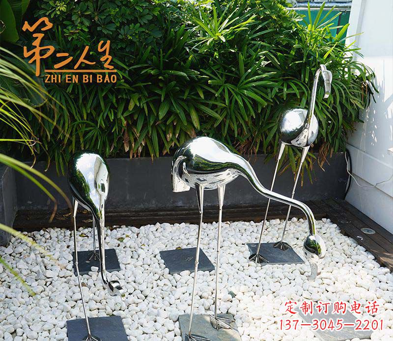 山东不锈钢仙鹤雕塑象征着吉祥和美景