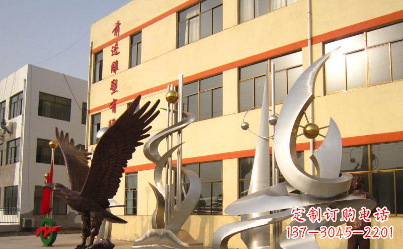 山东不锈钢雄鹰雕塑 (2)