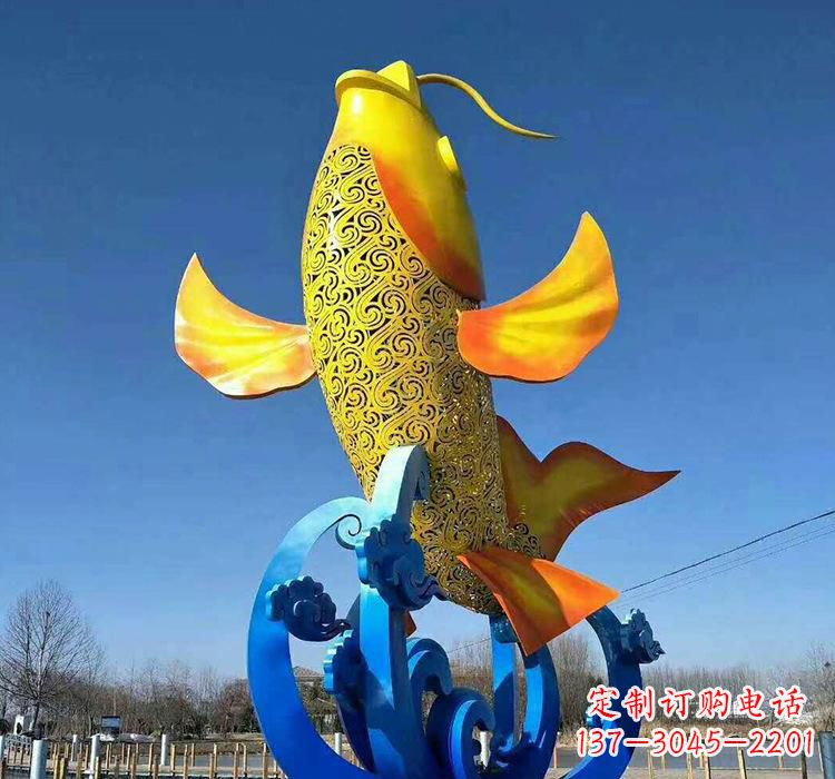 山东不锈钢艺术鲤鱼雕塑艺术之美与生活之灵