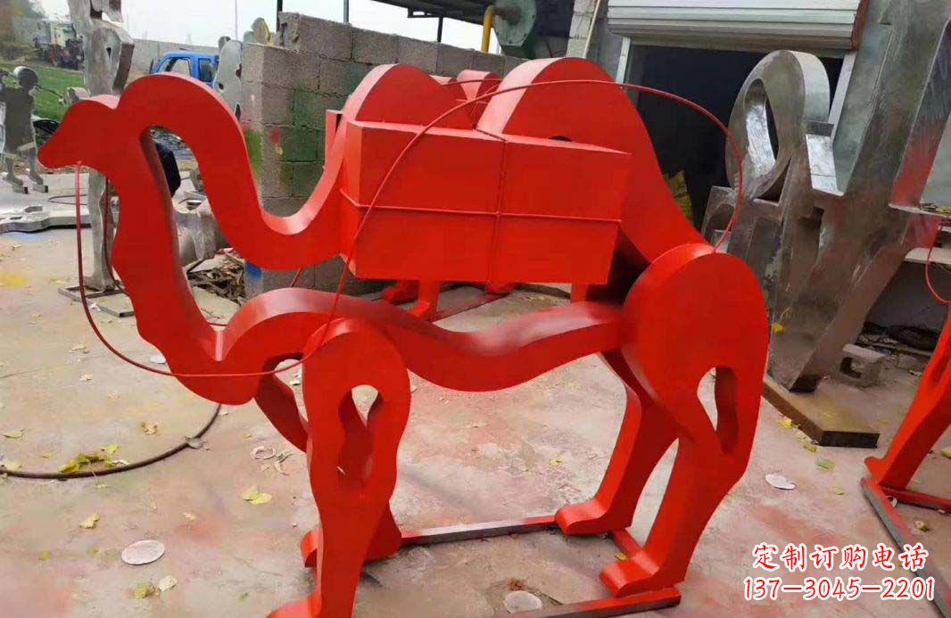 山东不锈钢艺术骆驼雕塑——雕塑精美的艺术之作