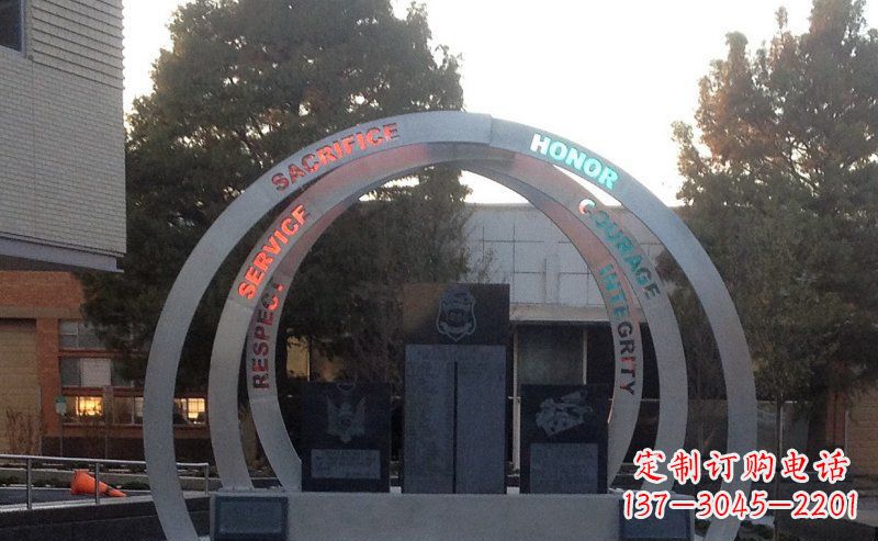 山东不锈钢艺术门圆环雕塑——精美绝伦