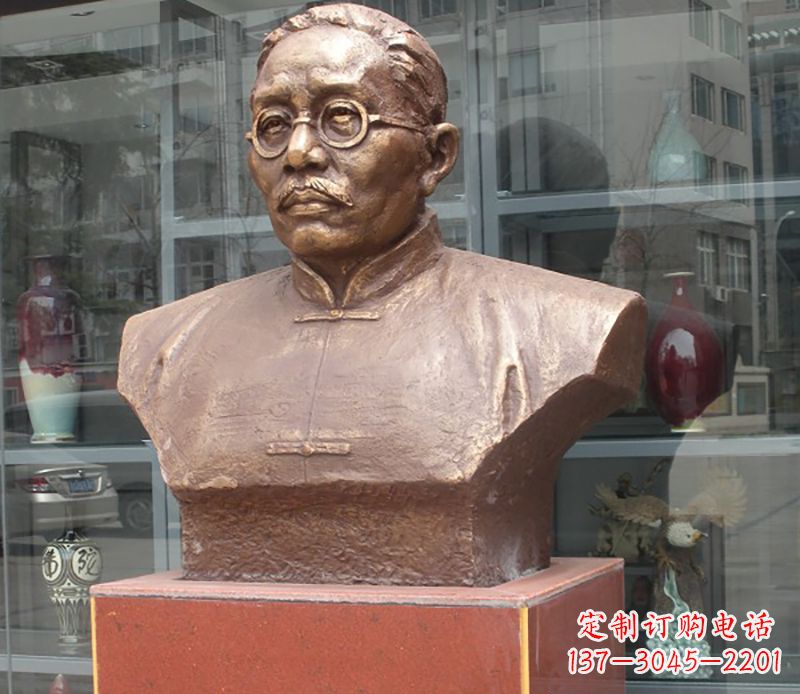 山东蔡元培雕塑传承睿智的象征