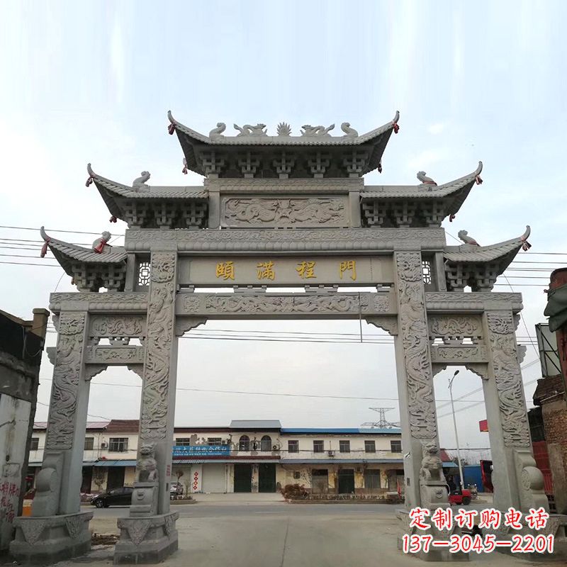 山东城市街道仿古石雕牌楼