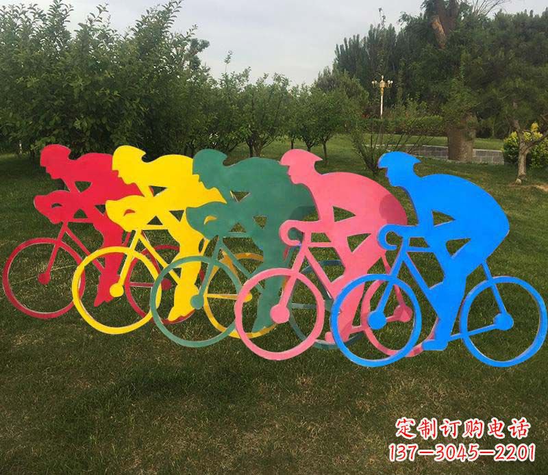 山东自行车雕塑——展现公园美丽