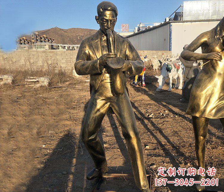 山东铜雕萨克斯风音乐人物