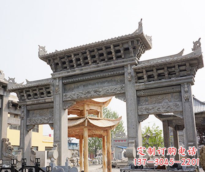 山东村庄大理石三门牌坊石雕