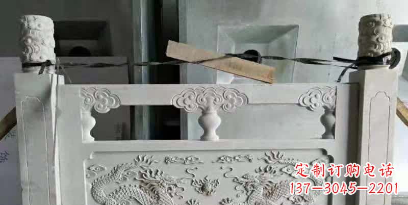山东大理石龙浮雕栏板雕塑